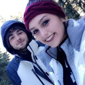 Meet your Posher, Kayla